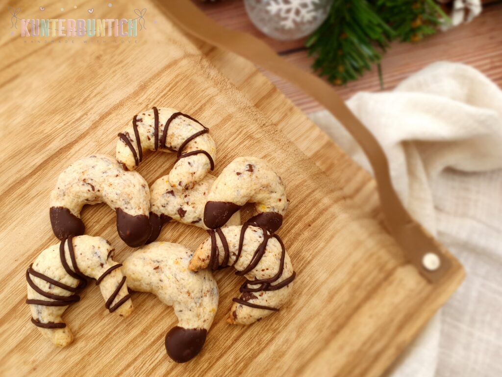 Rezept Kekse Weihnachten Plätzchen Schoko-Orangen-Kipferl