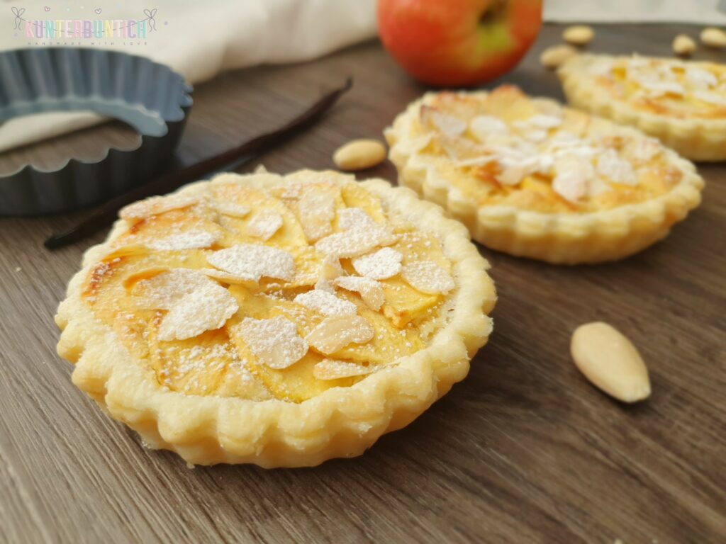 Apfeltartelettes Blätterteig Mandeln Mandelcreme frangipane