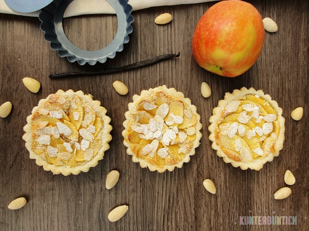 Apfeltartelettes Blätterteig Mandeln Mandelcreme frangipane