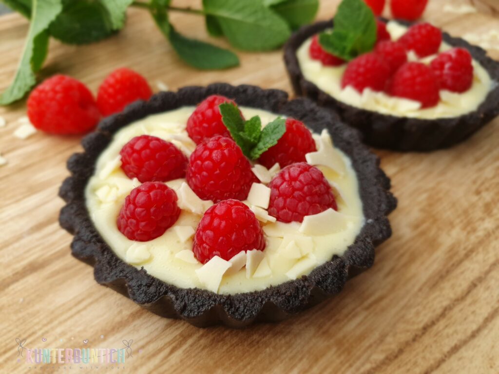 Sündhaft leckere Oreo-Himbeer-Tartelettes – kunterbuntich.de